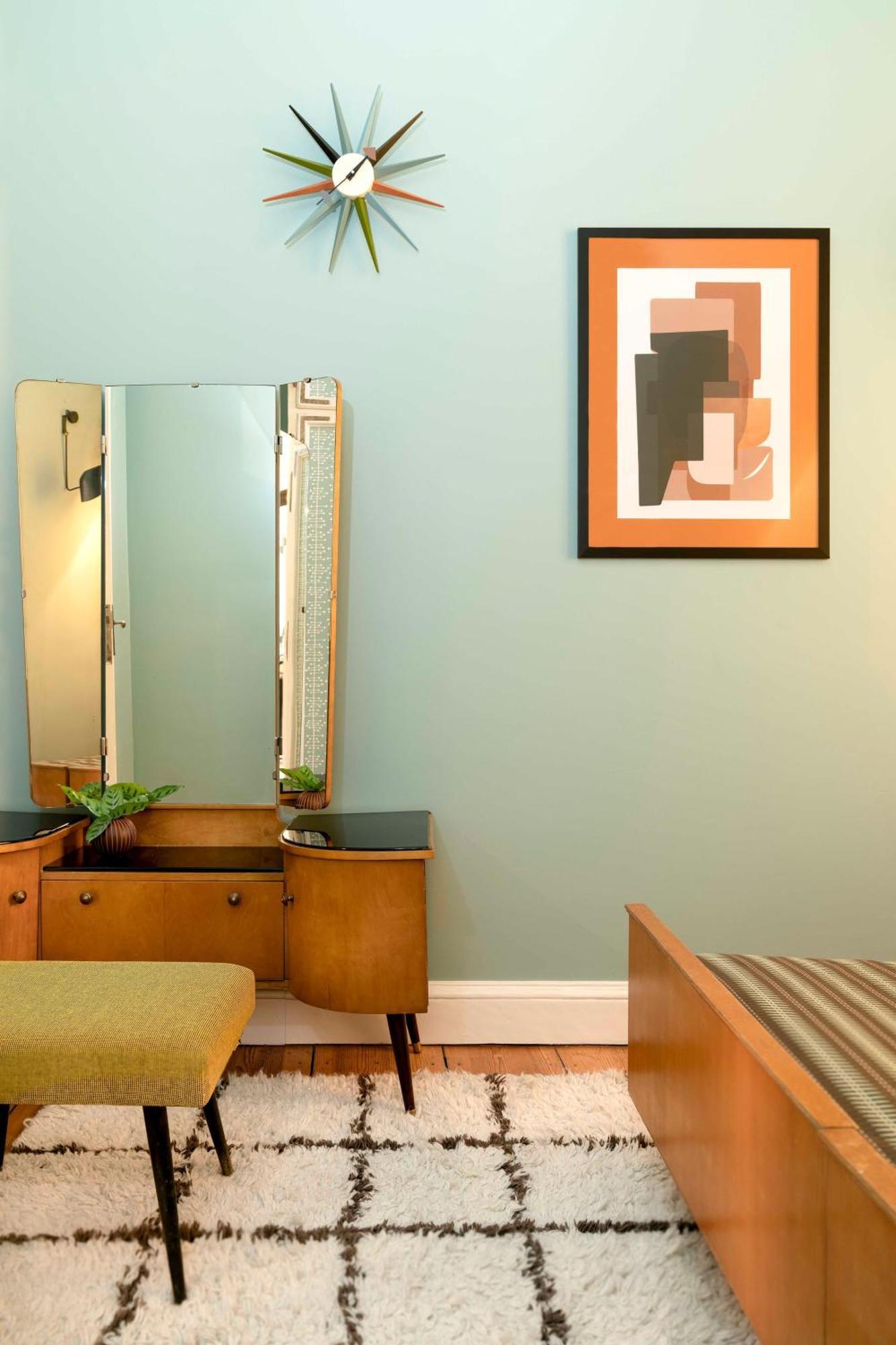Apartment Somnia By Chaussee36 Berlin